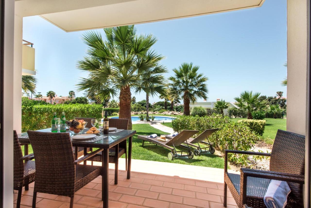 Gorgeous Two Bedroom Apartment In Carvoeiro Carvoeiro  Dış mekan fotoğraf